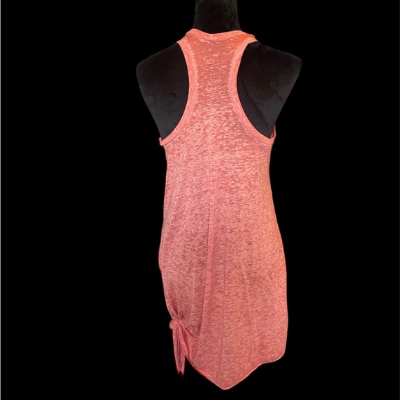 Becca - Picture 3 of 4